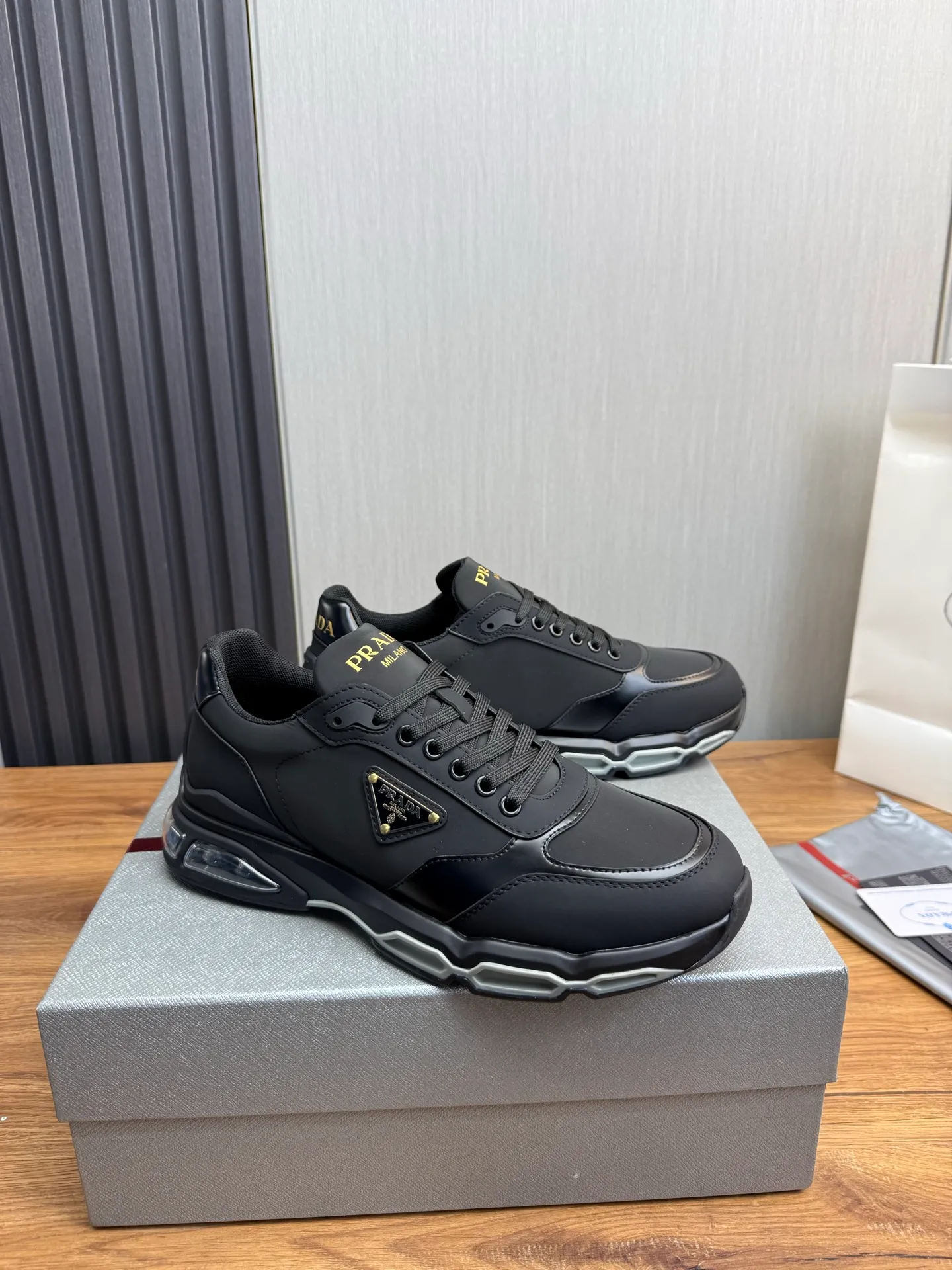 Men's shoes 💰640💰 [PRADA] Men's shoes are popular in the counter, official website is synchronized, 1 high-quality shipment ✔️Original cowhide upper + cowhide lining, 1🆚1 replica, original sole, 38-45 (45 customized, non-refundable)